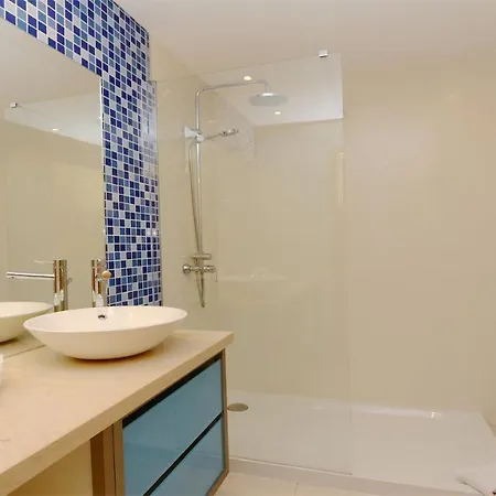 Aquamar Sea View - Clever Details 빌라모라